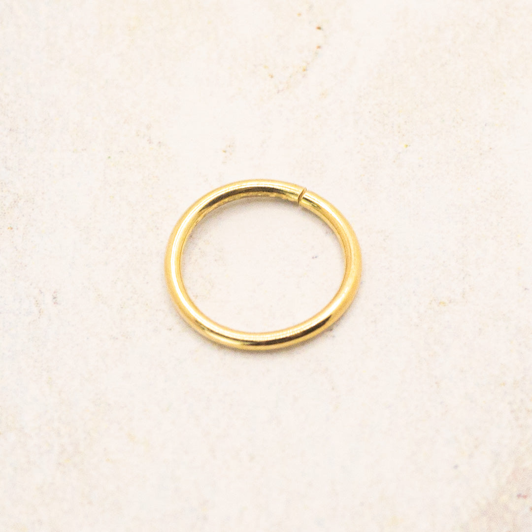 Line Ring - Oro 18K